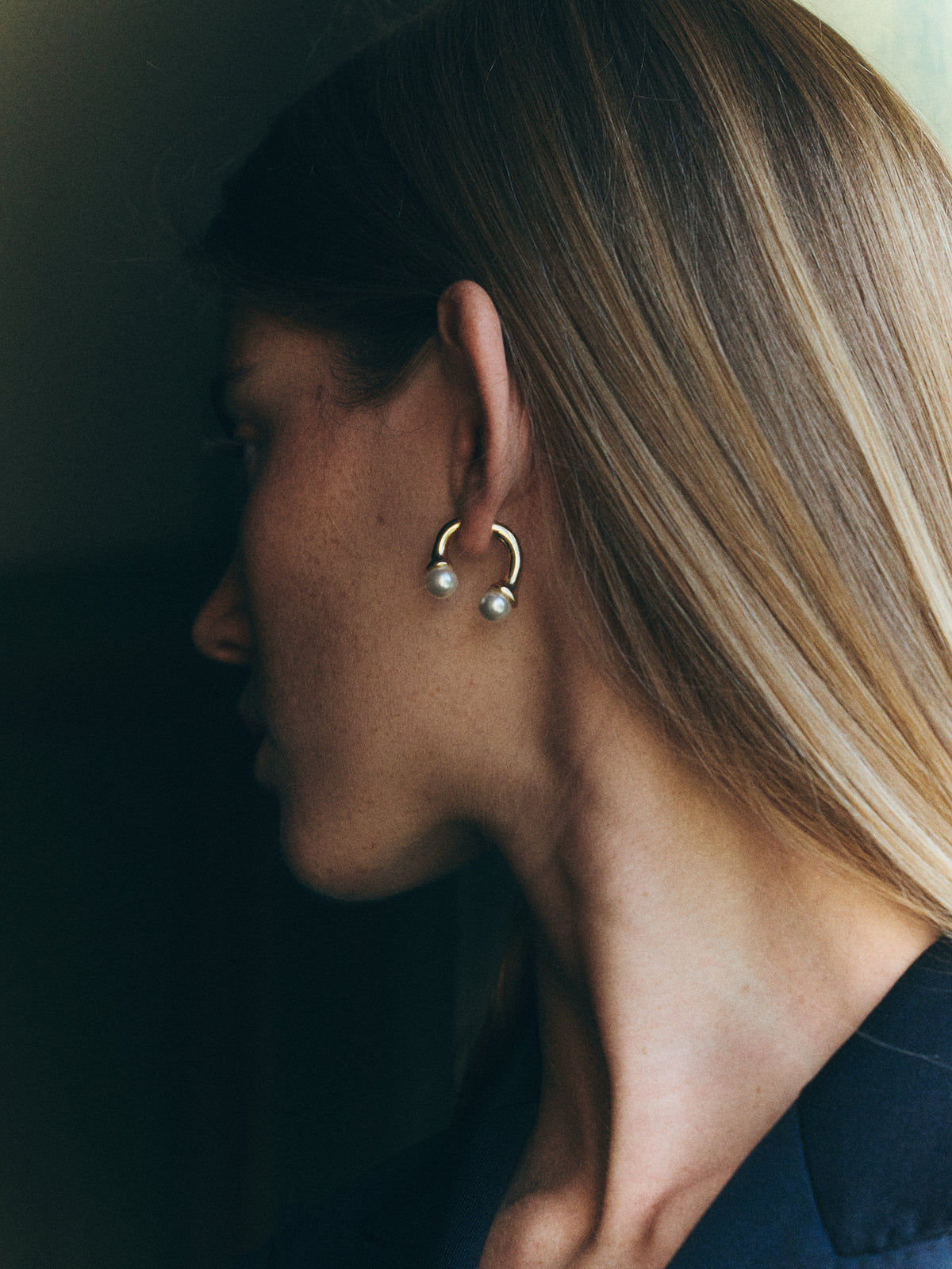 Boucles d'oreilles Lily en plaqué or 18kt avec perles naturelles